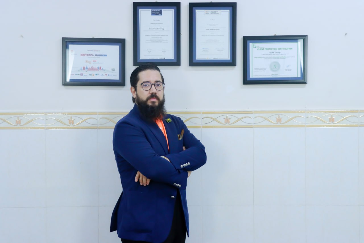 លោក Pablo Alonso Caprile